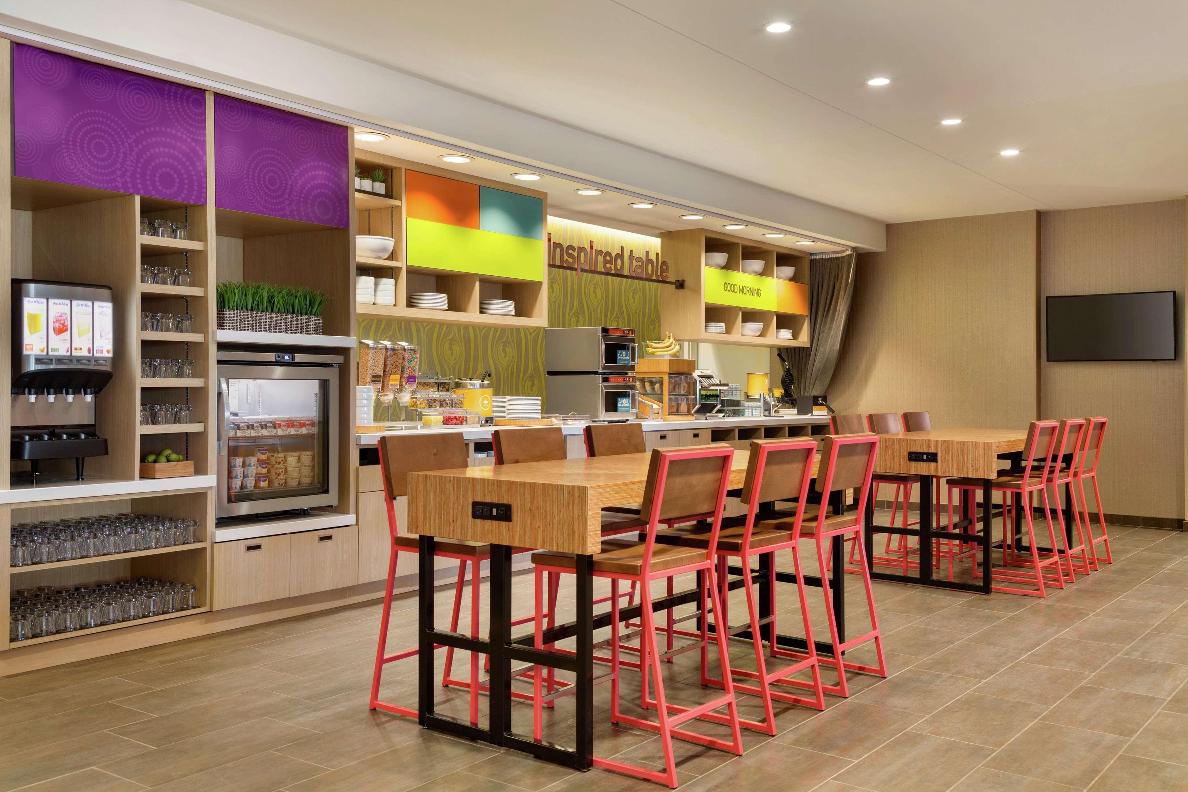 Home2 Suites By Hilton Frederick Exteriör bild